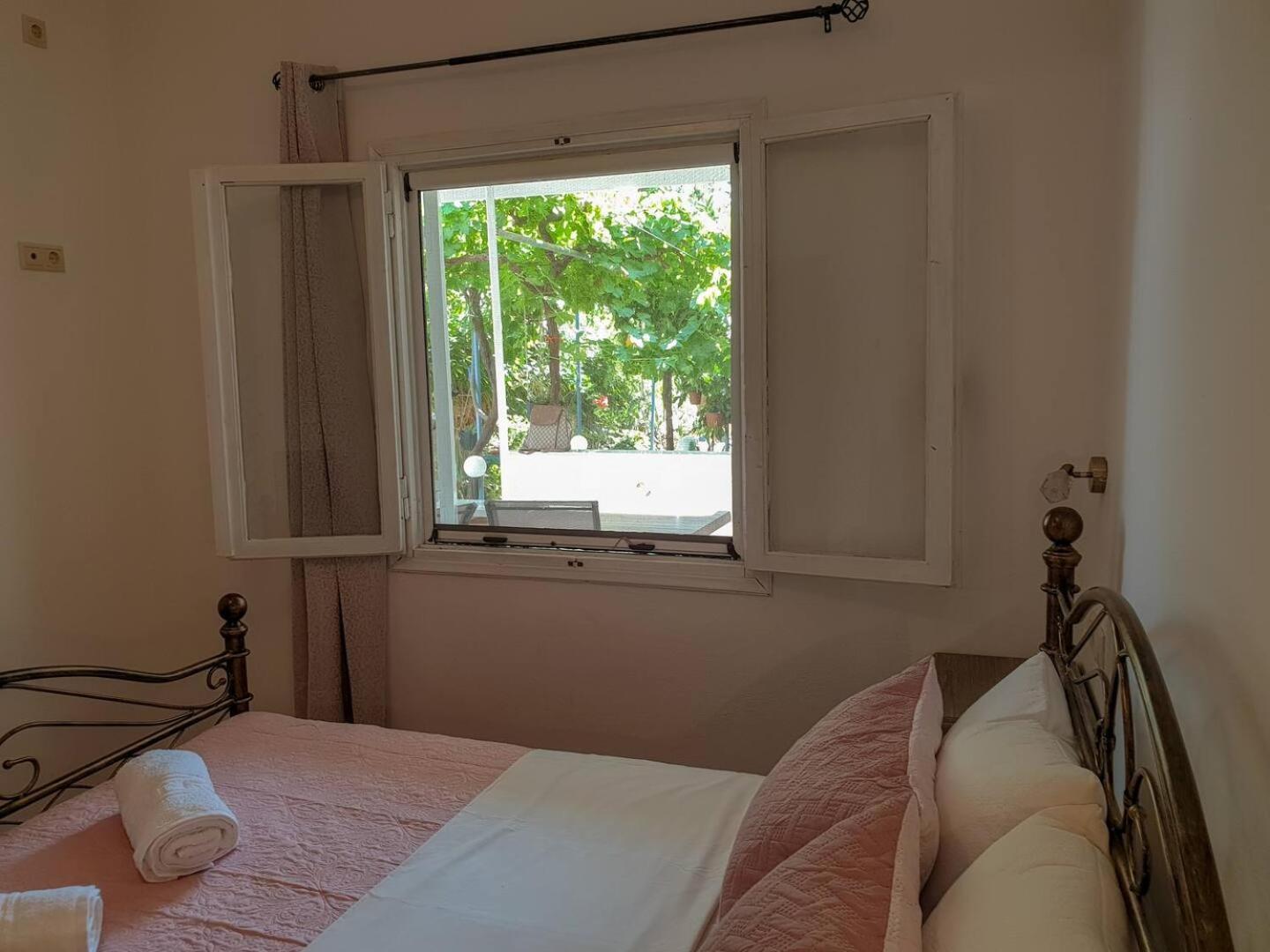 칼라마키 Maria'S House, With Garden 빌라 외부 사진