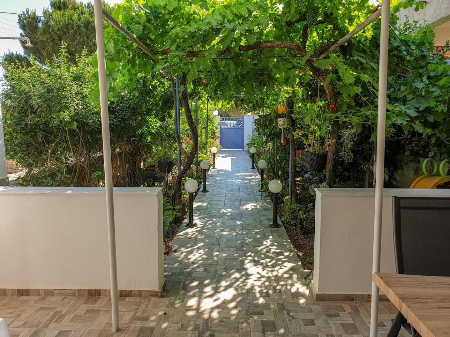 칼라마키 Maria'S House, With Garden 빌라 외부 사진